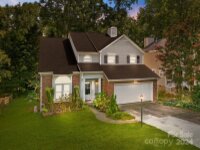 9215 Pebble Creek Way, Charlotte, NC 28269, MLS # 4168176 - Photo #1