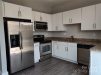 2200 Lyndhurst Avenue Unit 204, Charlotte, NC 28203, MLS # 4169950 - Photo #3