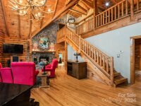 35 Falcon Crest Loop, Maggie Valley, NC 28751, MLS # 4170627 - Photo #11