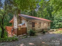 33 Ryan Ridge, Maggie Valley, NC 28751, MLS # 4170905 - Photo #1