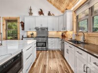 44 Kennerly Cove, Maggie Valley, NC 28751, MLS # 4170966 - Photo #6