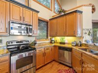 2133 Mountain Air Drive, Burnsville, NC 28714, MLS # 4171930 - Photo #15