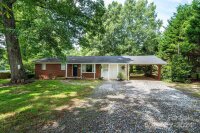 1713 Dale Street, Newton, NC 28658, MLS # 4171936 - Photo #1