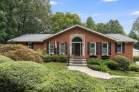 1801 Riverview Court, Hendersonville, NC 28739, MLS # 4172314 - Photo #1