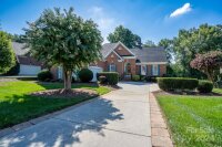 16016 Covington Point Lane, Huntersville, NC 28078, MLS # 4172625 - Photo #1