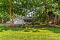 1876 Summerfield Circle, Conover, NC 28613, MLS # 4172817 - Photo #1