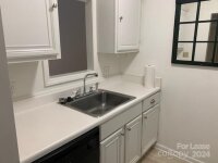 1323 Queens Road Unit 215, Charlotte, NC 28207, MLS # 4172852 - Photo #7