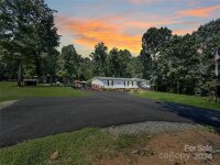 1997 Buffalo Ridge Drive, Maiden, NC 28650, MLS # 4173037 - Photo #1