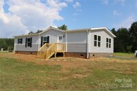 203 Grassy Field Court Unit 27, Lawndale, NC 28090, MLS # 4173477 - Photo #1