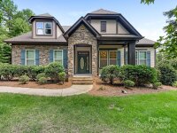 1402 Vickery Drive, Matthews, NC 28104, MLS # 4173810 - Photo #1