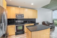 210 N Church Street Unit 3211, Charlotte, NC 28202, MLS # 4174332 - Photo #4