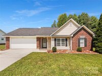 2459 Hawk Ridge Drive, Gastonia, NC 28056, MLS # 4174402 - Photo #1