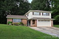 3211 Hollyhill Circle, Valdese, NC 28690, MLS # 4174468 - Photo #1