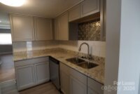 1050 21st Avenue Unit 70, Hickory, NC 28601, MLS # 4175990 - Photo #6