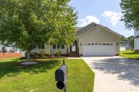 2024 Longhorn Drive, Dallas, NC 28034, MLS # 4176803 - Photo #1