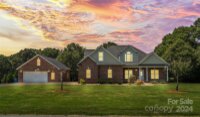 950 Oak Ridge Farms Circle, Newton, NC 28658, MLS # 4176948 - Photo #1