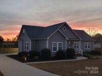 487 Mount Bethel Road, Harmony, NC 28634, MLS # 4177466 - Photo #3