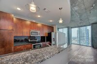 210 N Church Street Unit 2710, Charlotte, NC 28202, MLS # 4177519 - Photo #8