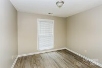 7728 Ambleside Drive, Charlotte, NC 28216, MLS # 4178211 - Photo #8