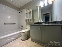 1323 Queens Road Unit 403, Charlotte, NC 28207, MLS # 4178303 - Photo #11