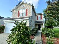 10132 Green Hedge Avenue, Charlotte, NC 28269, MLS # 4178325 - Photo #1