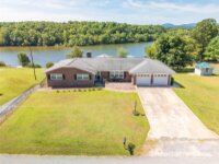 4860 Midway Sand Road, Hickory, NC 28601, MLS # 4178612 - Photo #1