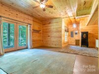 128 Hadleigh Way, Burnsville, NC 28714, MLS # 4178760 - Photo #37