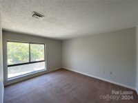 4804 Spring Lake Drive Unit E, Charlotte, NC 28212, MLS # 4179514 - Photo #6