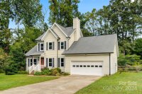 5352 Winding Oak Drive, Hickory, NC 28602, MLS # 4180051 - Photo #1