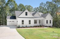 131 High Lake Drive, Statesville, NC 28677, MLS # 4180535 - Photo #1