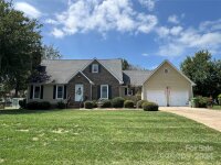 845 Deerfield Drive, Mount Holly, NC 28120, MLS # 4180963 - Photo #1