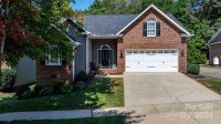 4230 Pickering Drive, Hickory, NC 28602, MLS # 4181970 - Photo #1