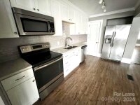 2231 Selwyn Avenue Unit 5, Charlotte, NC 28207, MLS # 4182180 - Photo #5