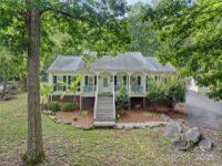 8803 Peninsula Drive, Terrell, NC 28682, MLS # 4182255 - Photo #1