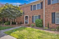 6640 Bunker Hill Circle, Charlotte, NC 28210, MLS # 4182610 - Photo #1