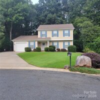 10301 Shelter Rock Court, Charlotte, NC 28214, MLS # 4183413 - Photo #1