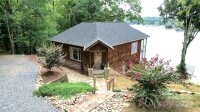 152 Bridge Pointe Lane, Hickory, NC 28601, MLS # 4184048 - Photo #1