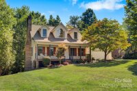 5690 Gold Creek Bay Drive, Hickory, NC 28601, MLS # 4184145 - Photo #1