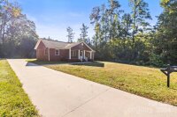 715 Archdale Drive, Lexington, NC 27292, MLS # 4185086 - Photo #1