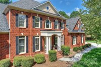 4004 Wallbrook Drive, Matthews, NC 28105, MLS # 4185756 - Photo #1