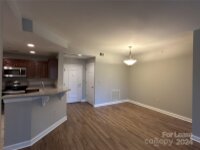 718 W Trade Street Unit 213, Charlotte, NC 28202, MLS # 4186508 - Photo #2