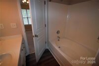 1077 Woodglen Lane, Matthews, NC 28104, MLS # 4186883 - Photo #7