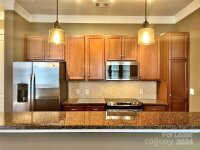 281 Selwyn Avenue Unit 224, Charlotte, NC 28209, MLS # 4187948 - Photo #5