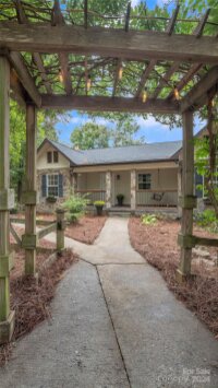 692 Hunters Ridge Road, Taylorsville, NC 28681, MLS # 4187977 - Photo #4