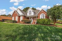 2488 Birdie Lane, Conover, NC 28613, MLS # 4188247 - Photo #3