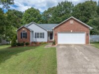 3202 St Vincent Drive, Claremont, NC 28610, MLS # 4188704 - Photo #1