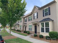 9326 Lenox Pointe Drive, Charlotte, NC 28273, MLS # 4188786 - Photo #2