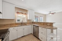 2801 Valencia Terrace, Charlotte, NC 28211, MLS # 4188791 - Photo #7