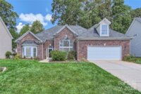 8630 Ridgeline Lane, Charlotte, NC 28269, MLS # 4188918 - Photo #1