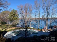 320 Northwest Drive, Davidson, NC 28036, MLS # 4188977 - Photo #3